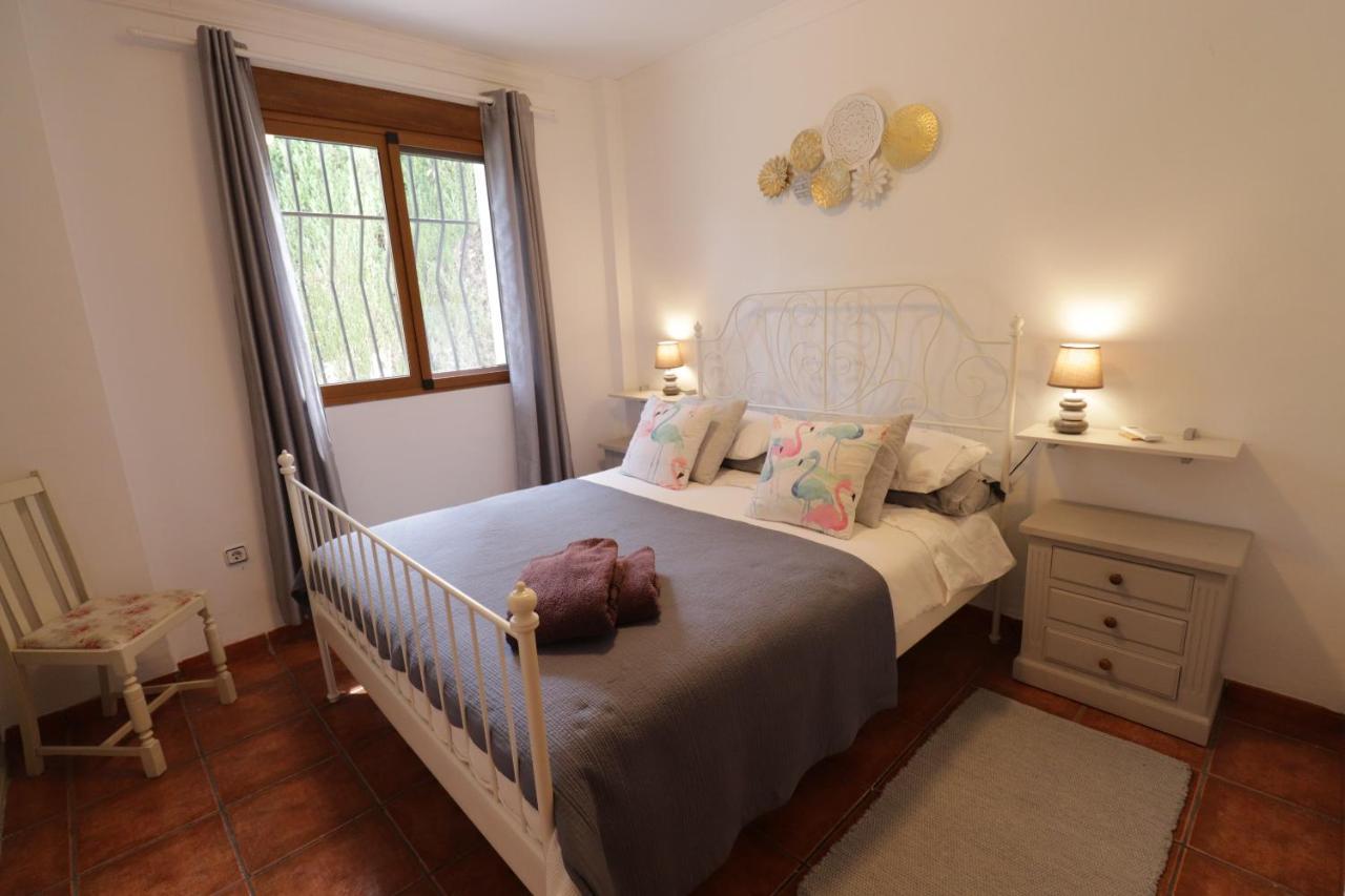 Wonderful Villa, Heated Pool, Near Beautiful Town Alboy Zewnętrze zdjęcie