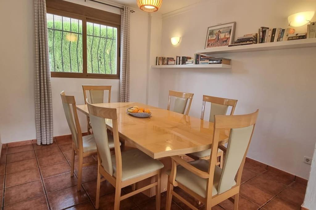 Wonderful Villa, Heated Pool, Near Beautiful Town Alboy Zewnętrze zdjęcie