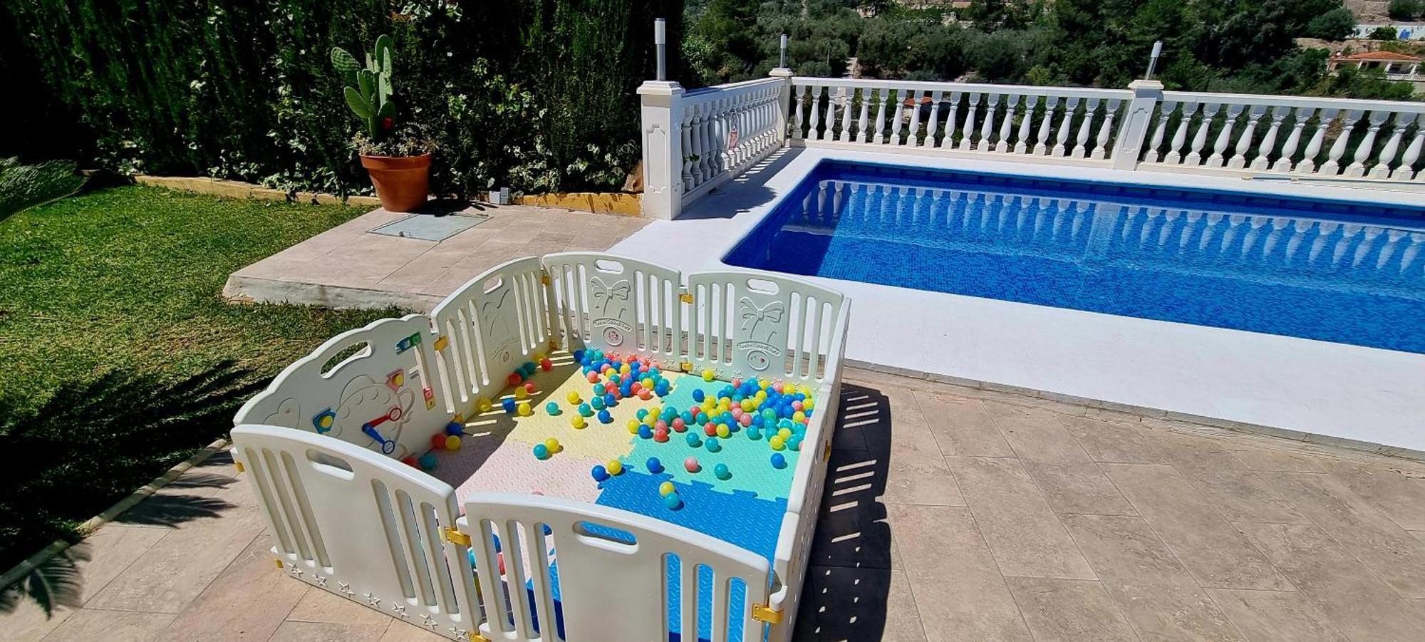 Wonderful Villa, Heated Pool, Near Beautiful Town Alboy Zewnętrze zdjęcie